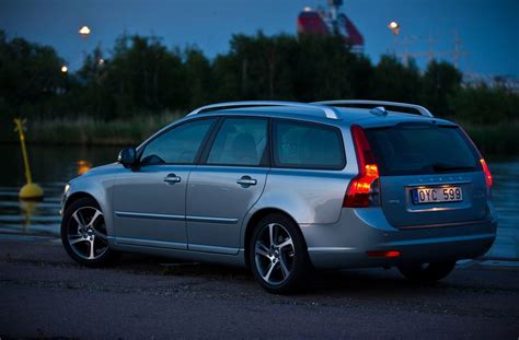 volvo lv 50 wanneer komt hij uit|Alle informatie over de Volvo V50 bij  .